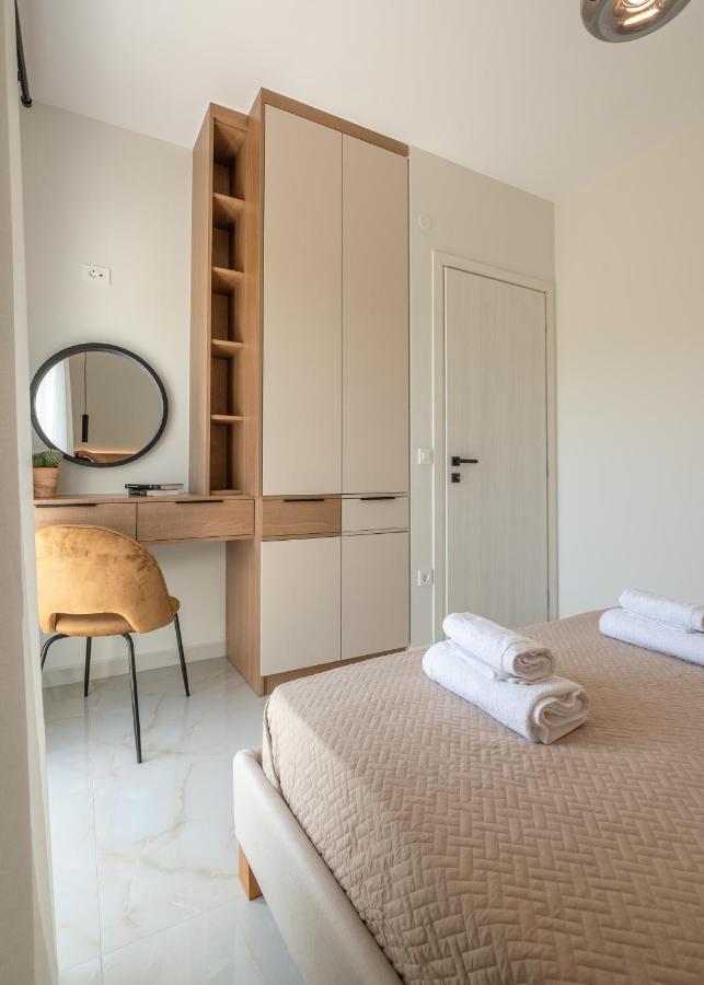 Villenia Luxury Apartments Kissamos Exterior photo